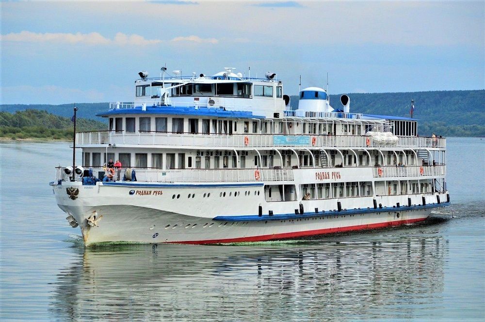 Льется музыка, музыка, музыка